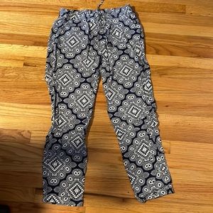 Flowy printed pants
